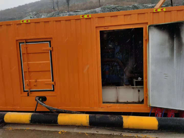 点军发电机出租 柴油发电机组电压低报警怎么办？