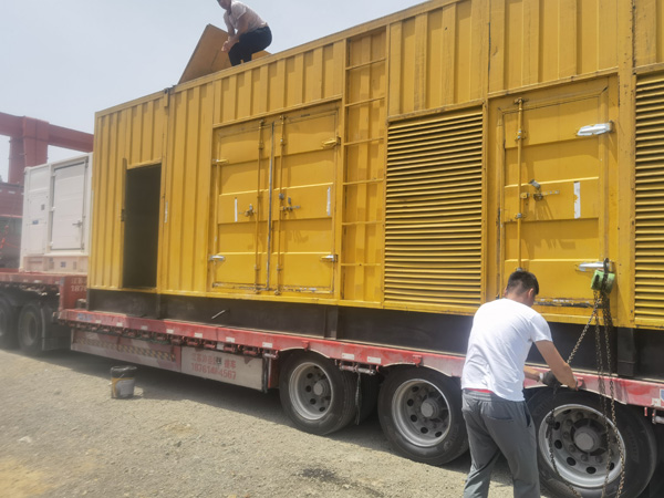 点军除了负载情况和发动机维护,还有哪些因素会影响 200kw 柴油发电机的油耗?