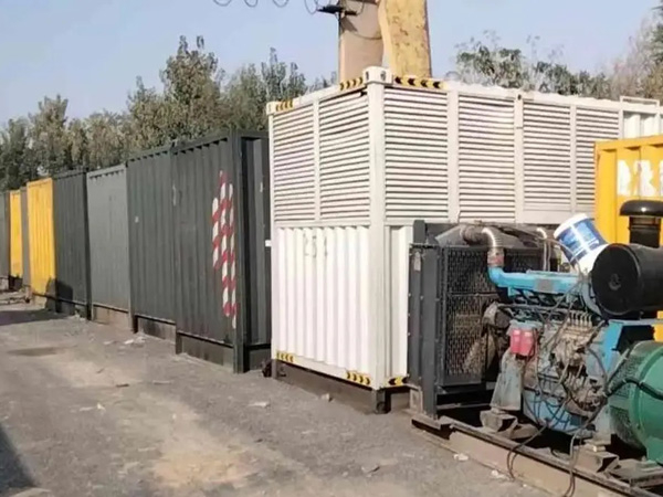 点军200KW柴油发电机机组每小时油耗是多少？
